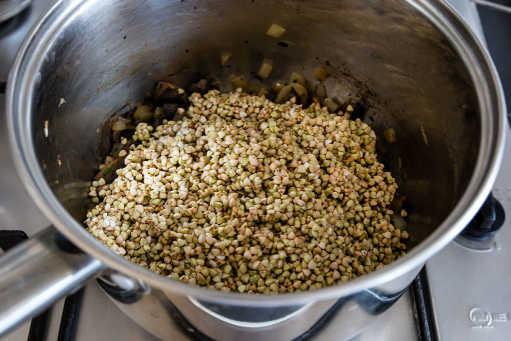 grano saraceno con funghi