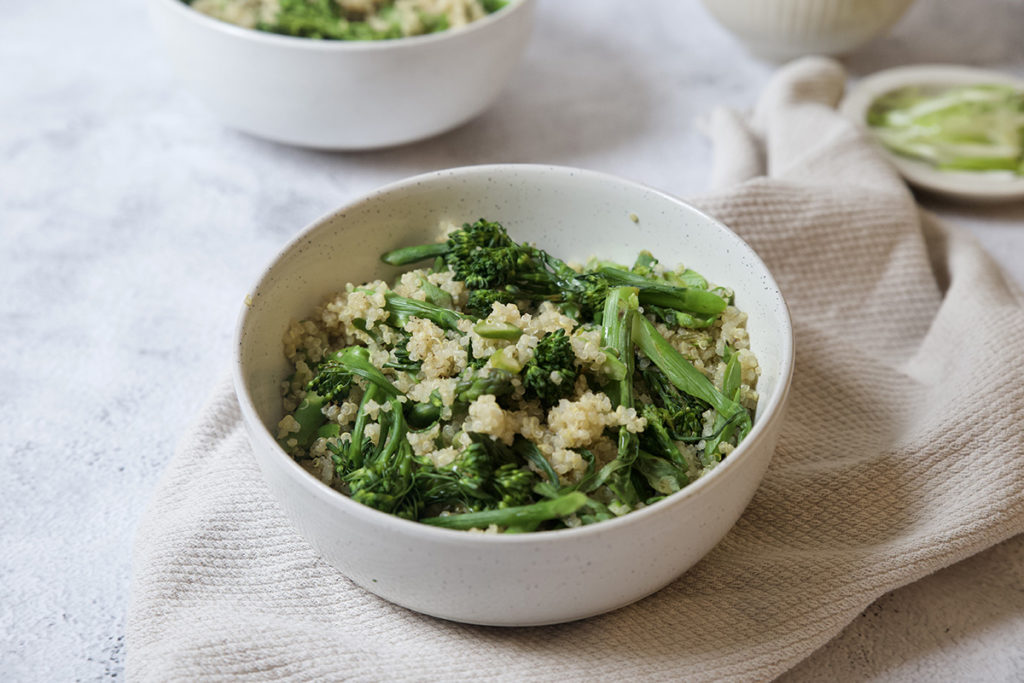 quinoa salad insalata pomegranate verdure