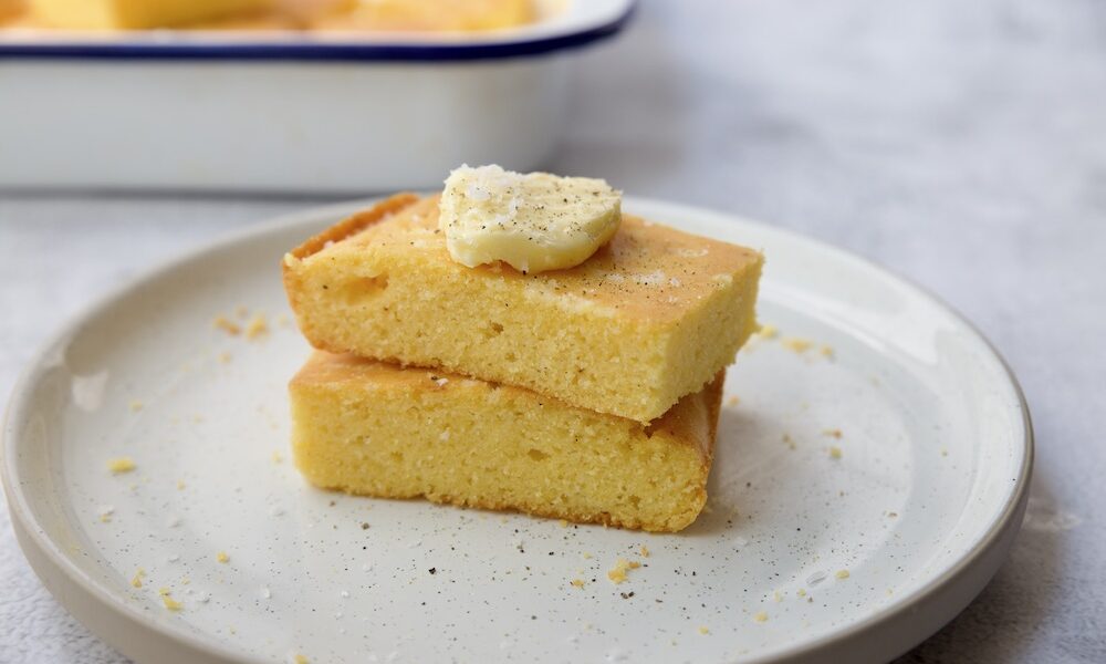 pane di polenta con burro cornbread